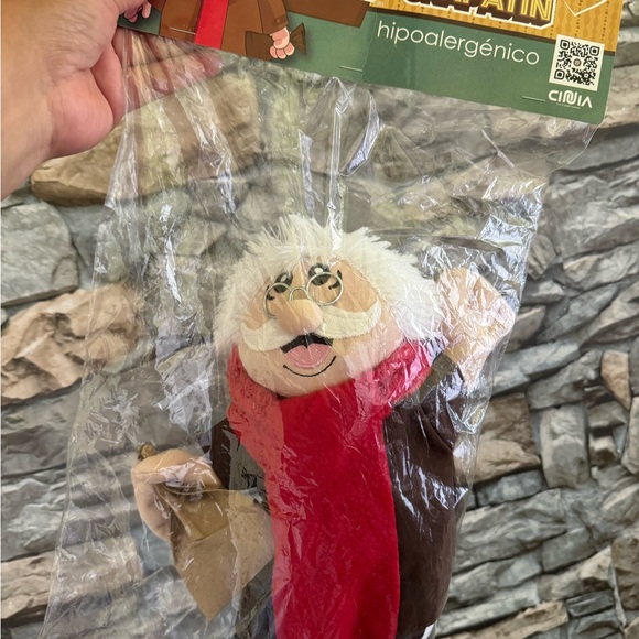 DR SIMI CHAPATIN PLUSHIE - Picture 3 of 3